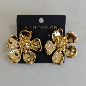 Ann Taylor Polished Gold Floral Earrings